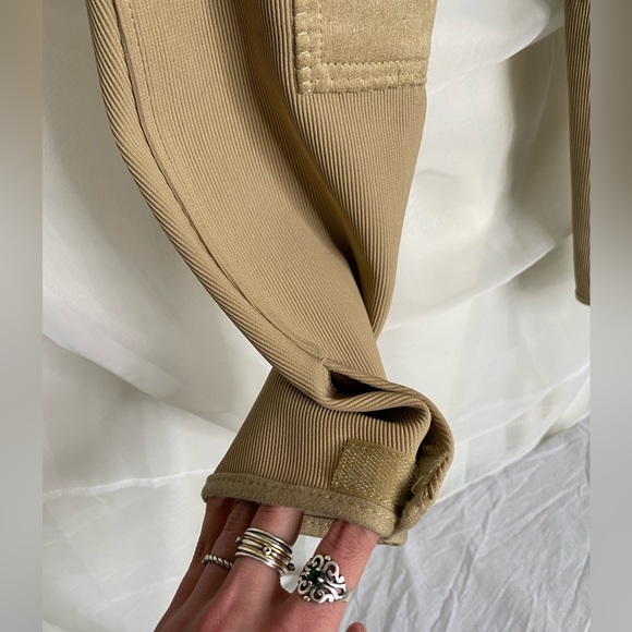 NWT TuffRider Front Zip Knee Patch Breeches Tan Sz 26 Ribb Equestrian Pants - Picture 7 of 10